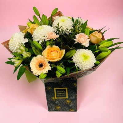 LOCAL Mothers Day Peaches & Cream Handtied 