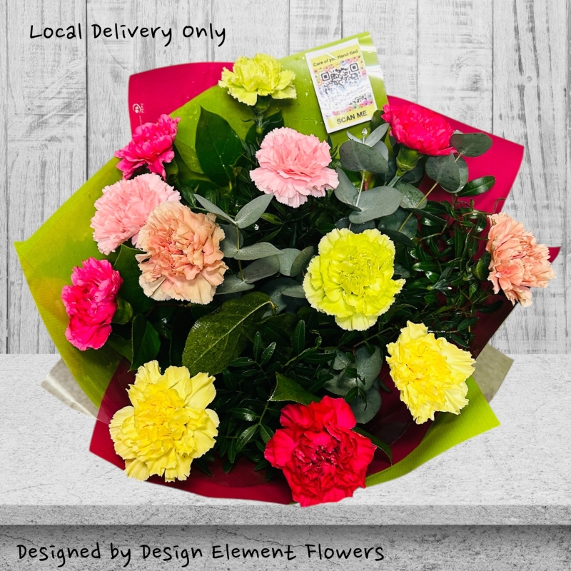 LOCAL Petite Mixed Carnation Gift Box 