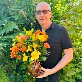 LOCAL Autumn Small Vase Leaf of Flowers   