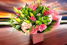 LOCAL Luxurious Romantic Pink Hand-tied 